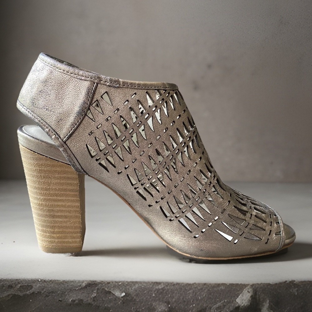 Womens JEFFREY CAMPBELL 8 Die Cut Open Toe Block Heel Bootie Shoes Metallic